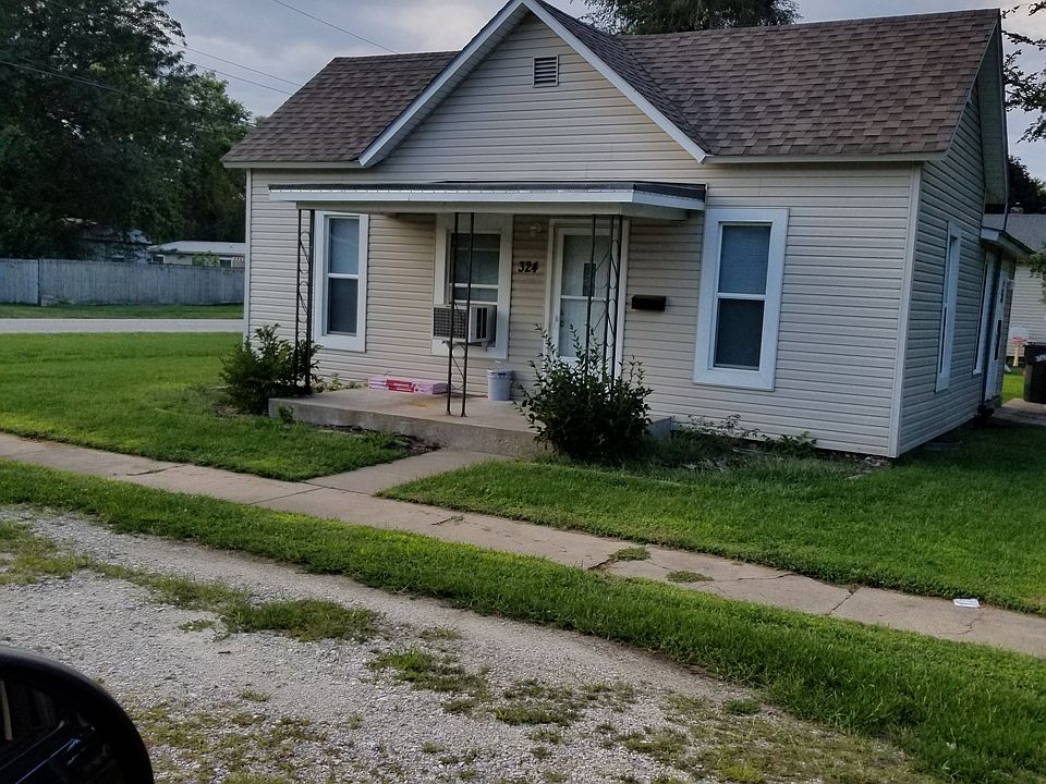 1st image of 324 W 9th Ave