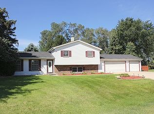 24464 W Davids Ct, Naperville, IL 60564