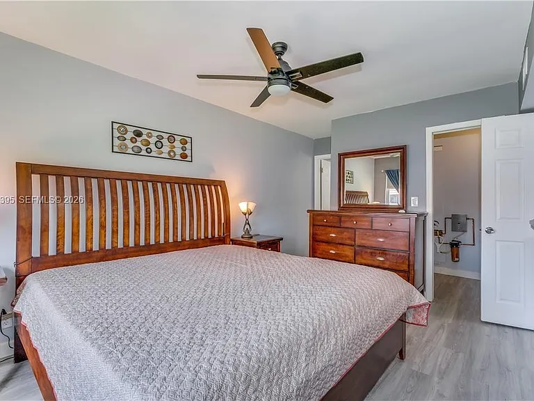 681 S Hollybrook Dr #305 — Photo 11