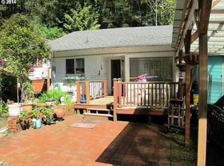 5955 N Fork Siuslaw Rd, Florence, OR 97439