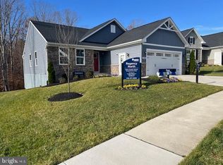 12404 General Mahone Dr, Fredericksburg, VA 22407