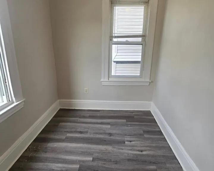 54 Princeton St #2L — Photo 3