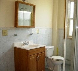 2nd image of 499 Palisade Ave #3