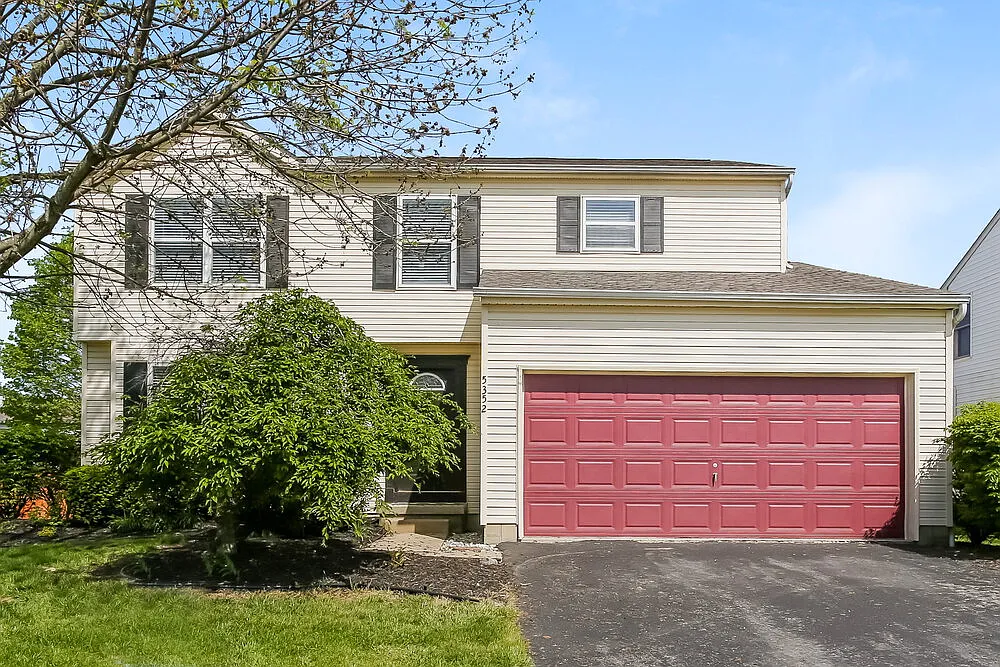 4 bed, 2.5 bath, 1782 sqft, $2,470 — Photo 1