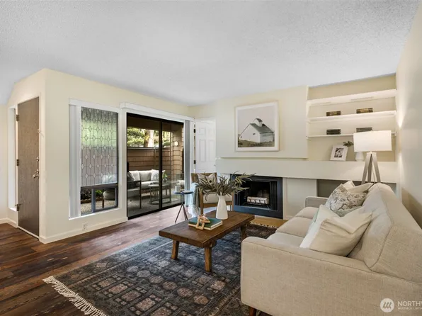 11420 NE 128th Street #D54, Kirkland, WA 98034