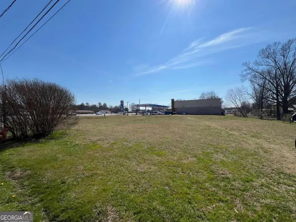 130 Elm St, Adairsville, GA 30103