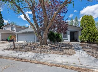 966 Woodstone Dr, Sparks, NV