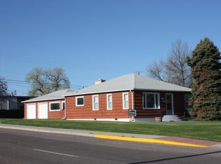 1326 8th Ave S, Great Falls, MT 59405