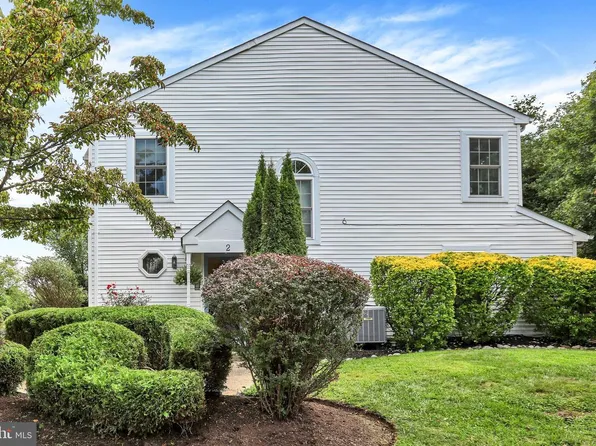 2 Taylors Way, Holland, PA 18966