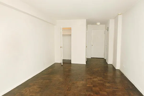 Rented by Corcoran | media 16