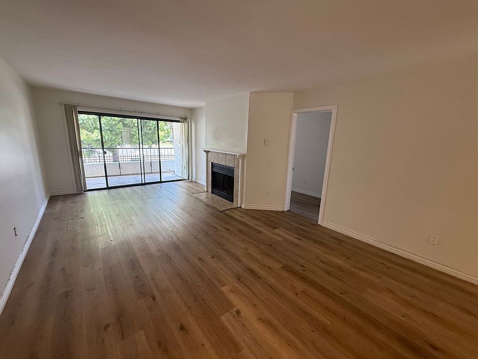 1st image of 3525 Lebon Dr Unit 105