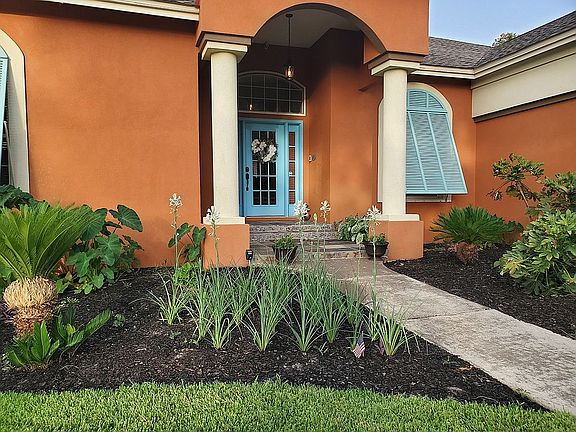 3rd image of 1670 Paradise Cove Ct