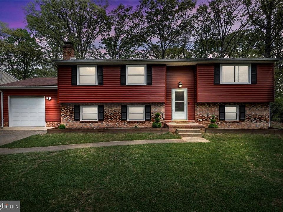 1st image of 5523 Peters Ln