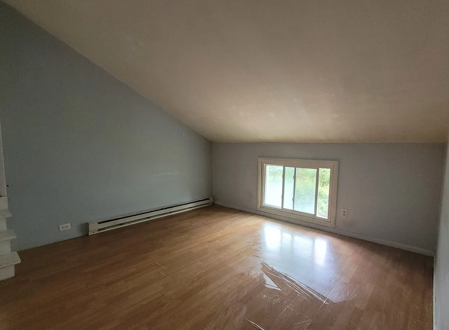 2 bed, 700 sqft, $825 — Photo 3