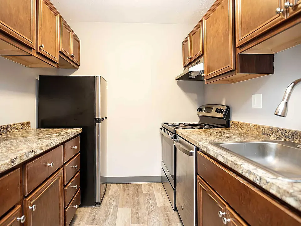 Nob Hill Apartments