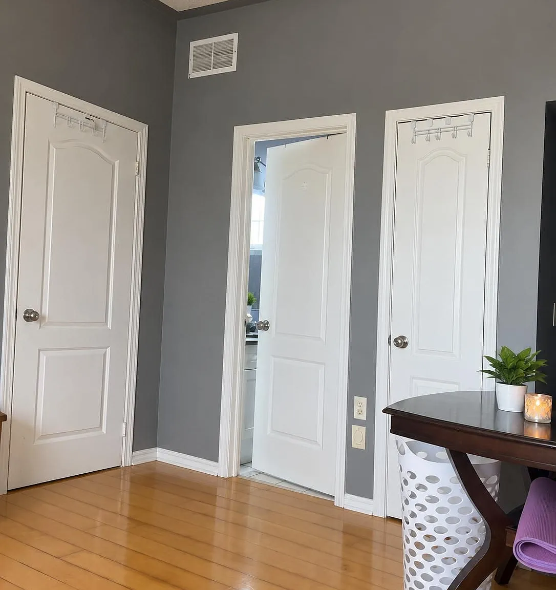 1 bed, $1,300 — Photo 1