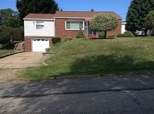 1288 Meadow Dr, Aliquippa, PA