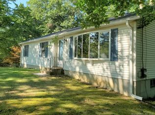 276 W Main St, Chester, CT 06412