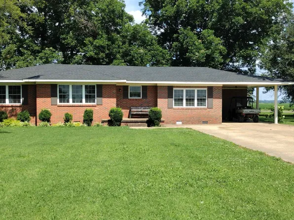 11417 Miss Kelly Loop, Finley, TN 38030