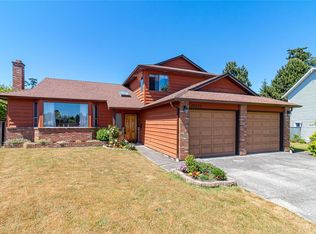 10252 Ashby Ct, Sidney, BC V8L 4X8