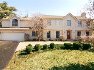 801 The Pnes, Hinsdale, IL 60521