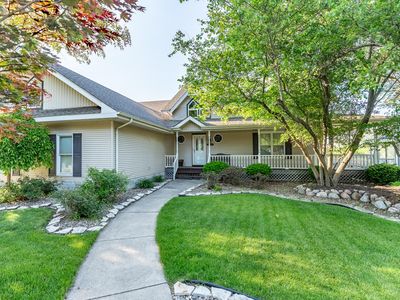 200 Golfview Dr, Schererville, IN, 46375