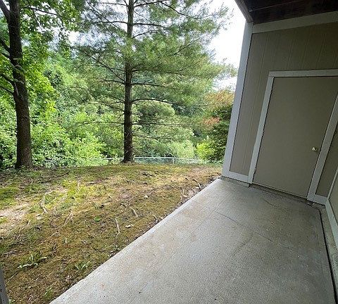 5th image of 2060 Downy Dr APT 88