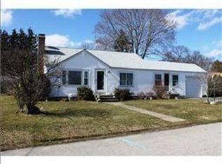 85 Galant Dr, Warwick, RI 02886