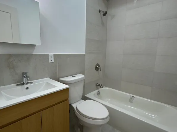12 Elm St, Paterson, NJ 07501