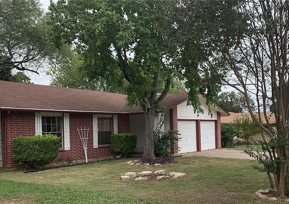 1st image of 506 Buckskin Dr