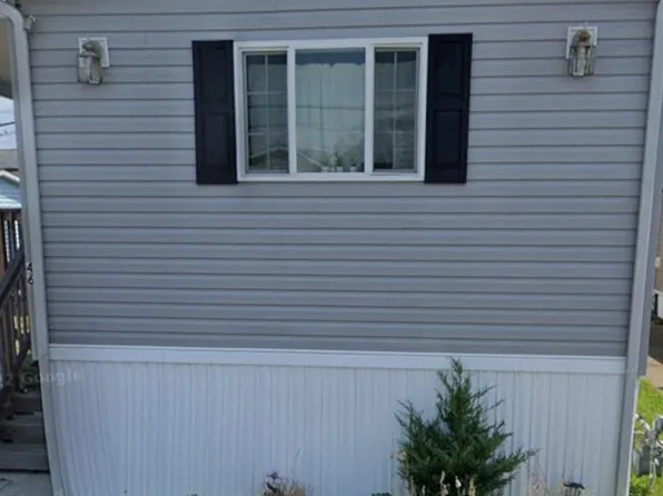 44 Coke Ave, Avenel, NJ 07001