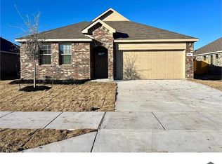 916 Dustwood Dr, Haslet, TX 76052