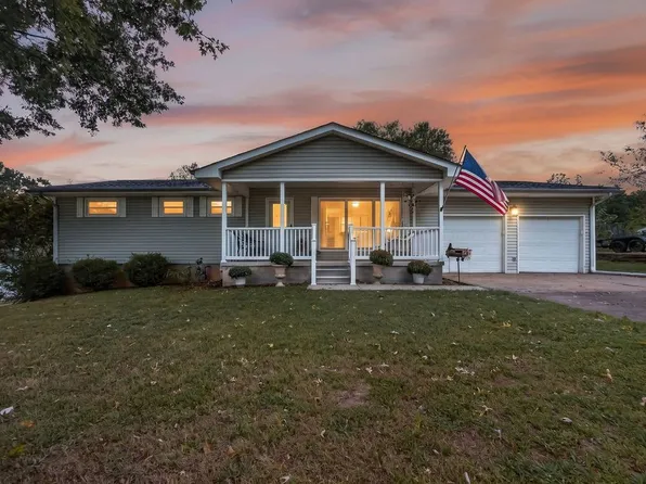 208 Incline St, Soddy Daisy, TN 37379