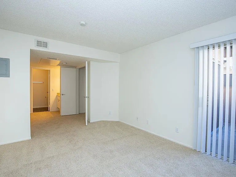 Mountain View Apartment Homes — Photo 23