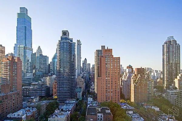 Sold by Halstead Real Estate | media 9