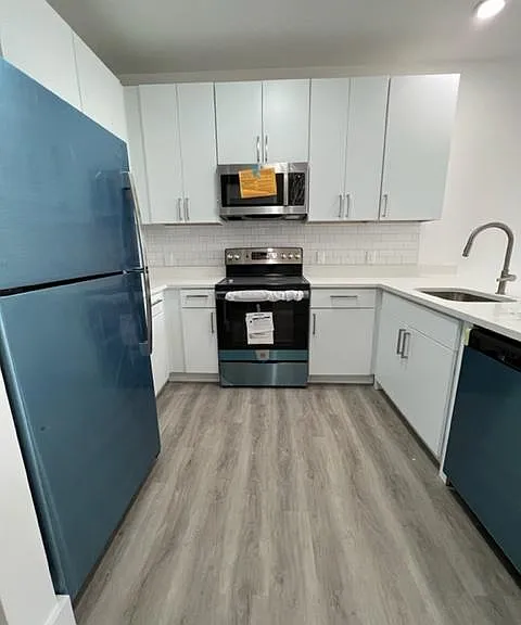1127 Stuyvesant Ave #205 — Photo 7