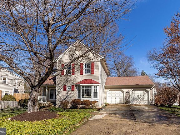 2nd image of 7448 Ridge Rd