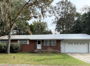 765 SE Country Club Rd, Lake City, FL 32025