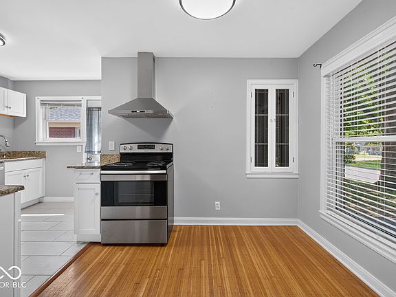 3rd image of 6009 Winthrop Ave