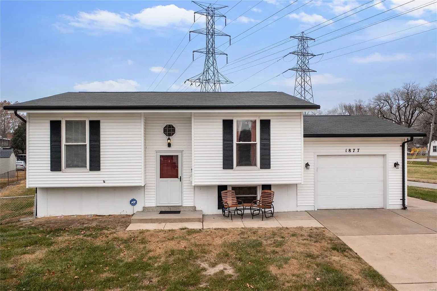 1877 Don Donna Dr photo 1