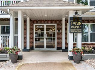 5230 Tobin St #103, Halifax, NS B3H 1S2