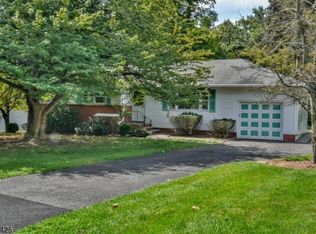 117 Wayne Ct, North Haledon, NJ