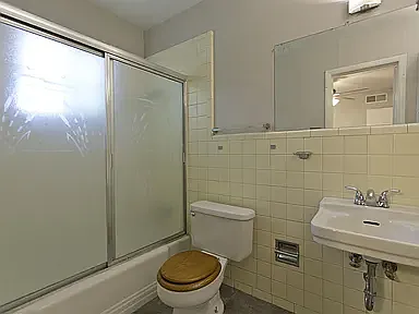 804 N Locust St #B2 — Photo 40