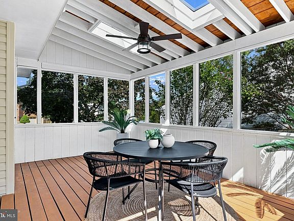 3rd image of 13384 Frinks Ct