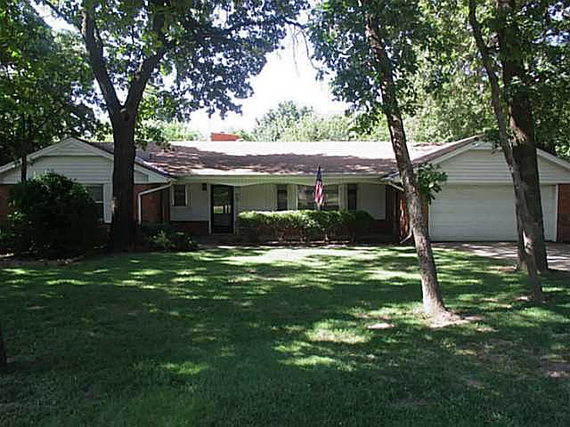 1st image of 7500 W Fordson Dr