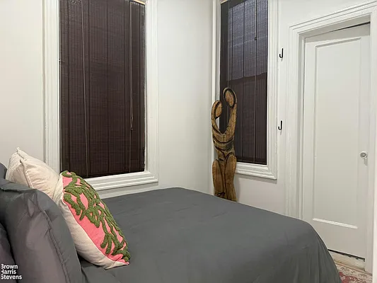 Rented by Brown Harris Stevens | media 7