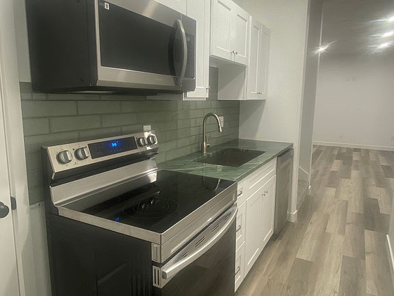 3rd image of 1583 W Sparta Way