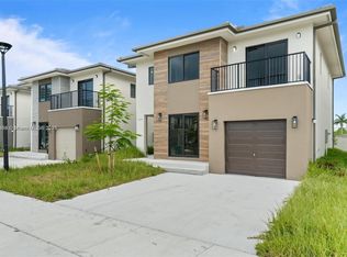 1119 NW 1st St, Florida City, FL 33034