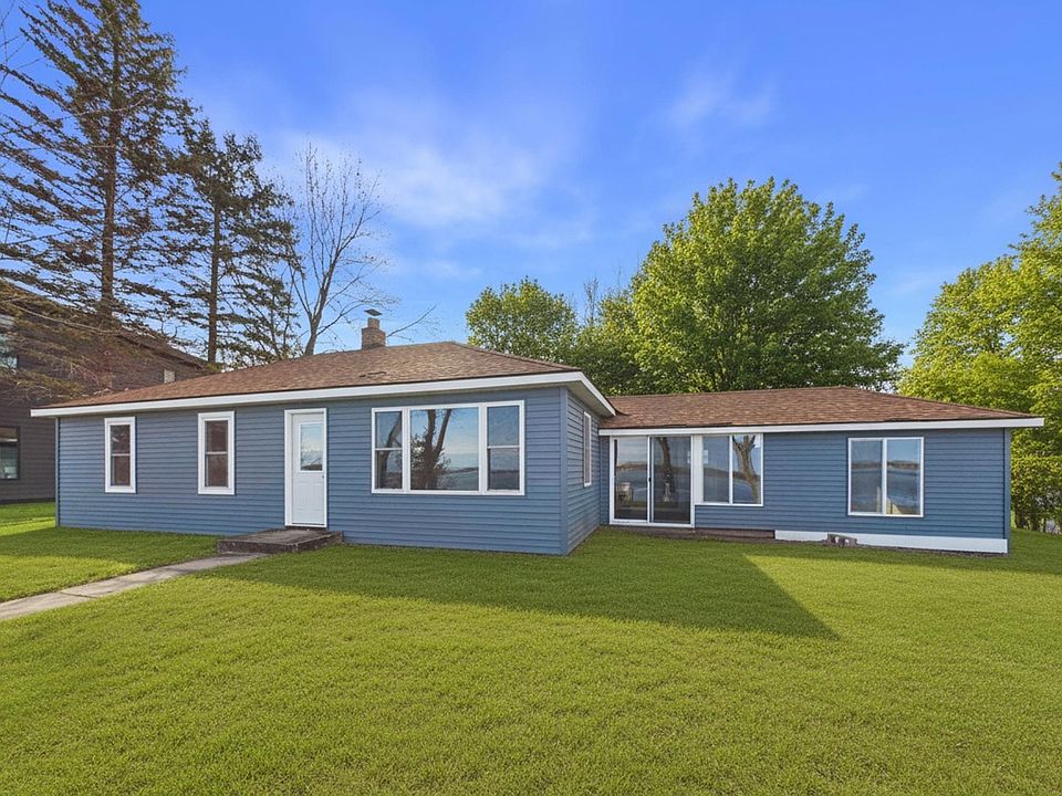 1st image of 30304 Aspen Dr