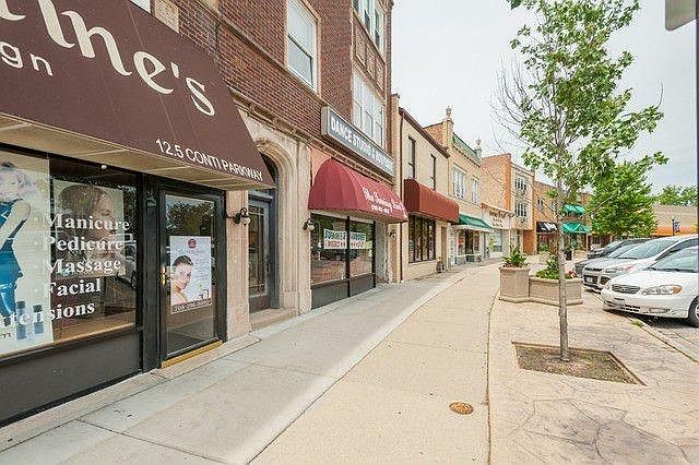 2nd image of 30 Conti Pkwy #2S